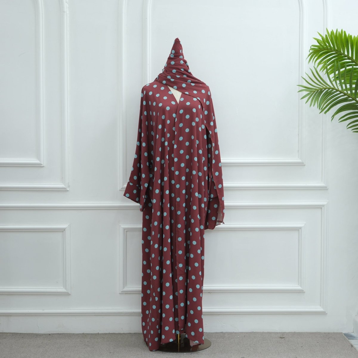 2-Piece Polka Dot Print Open Abaya Set(MOA316)