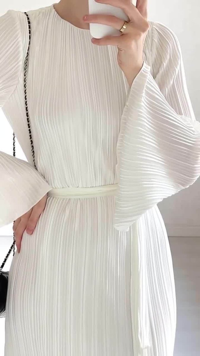 Autumn New Pleated Flared Sleeve Wedding Guest Dress Abaya with Belt(MA193)