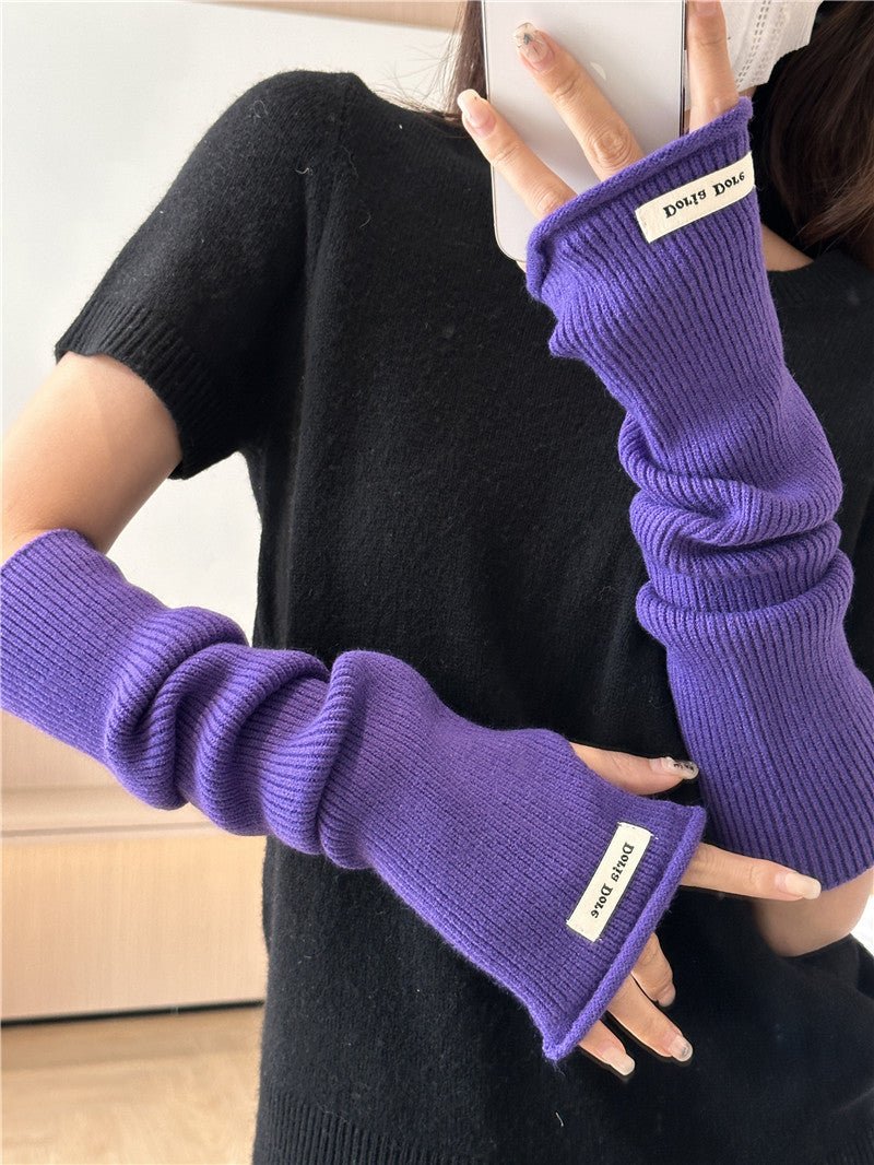 Cascading Knit Sleeve Covers Cozy Elegance for Layered Style (MAC312)