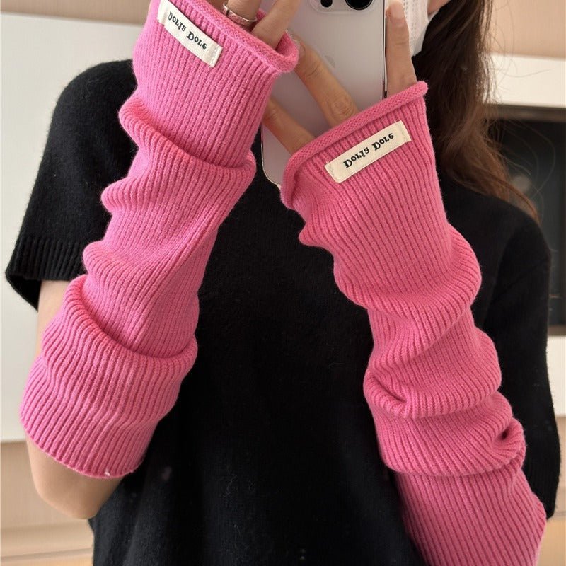 Cascading Knit Sleeve Covers Cozy Elegance for Layered Style (MAC312)