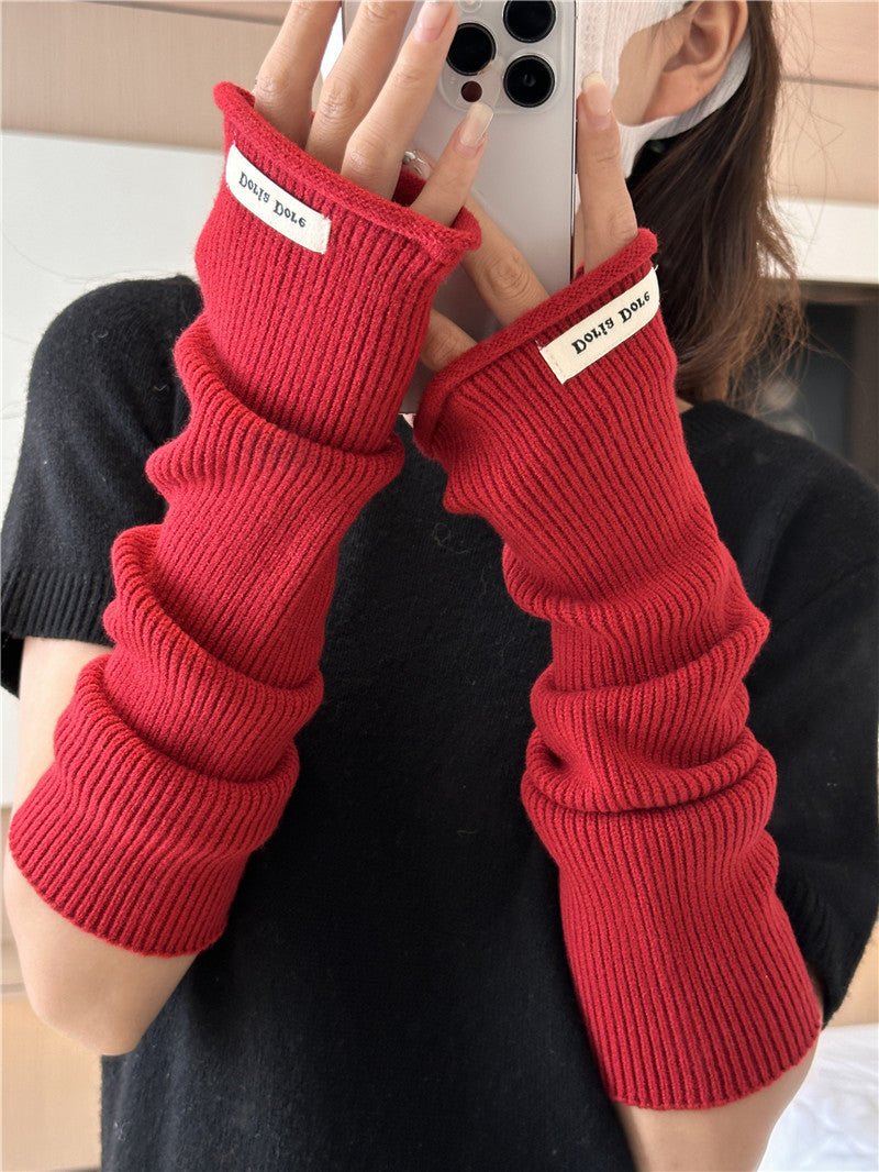 Cascading Knit Sleeve Covers Cozy Elegance for Layered Style (MAC312)