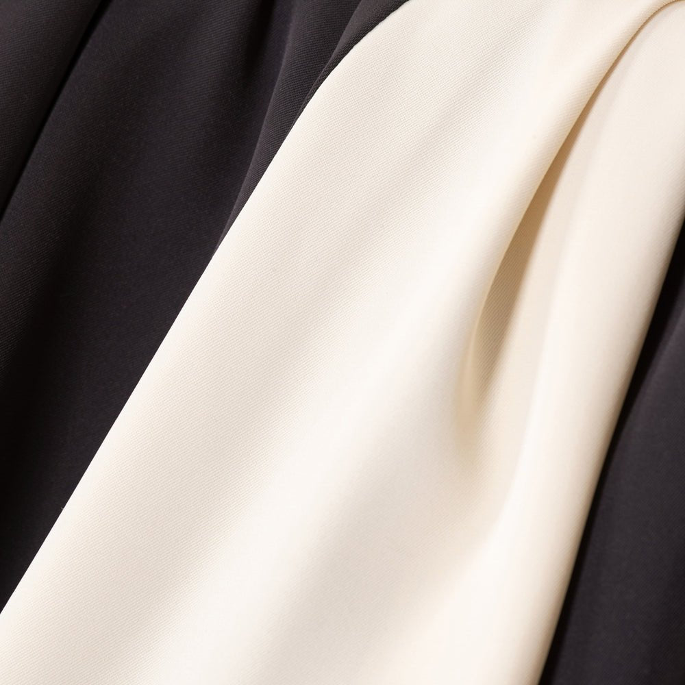 Contrast Panel Abaya with Drawstring Detail & Balloon Sleeves(MA421)