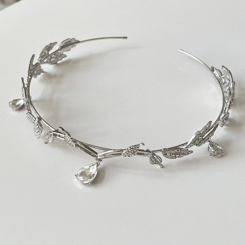 Elegance Crystal Teardrop Hair Jewelry Forehead Accent (MAC335)