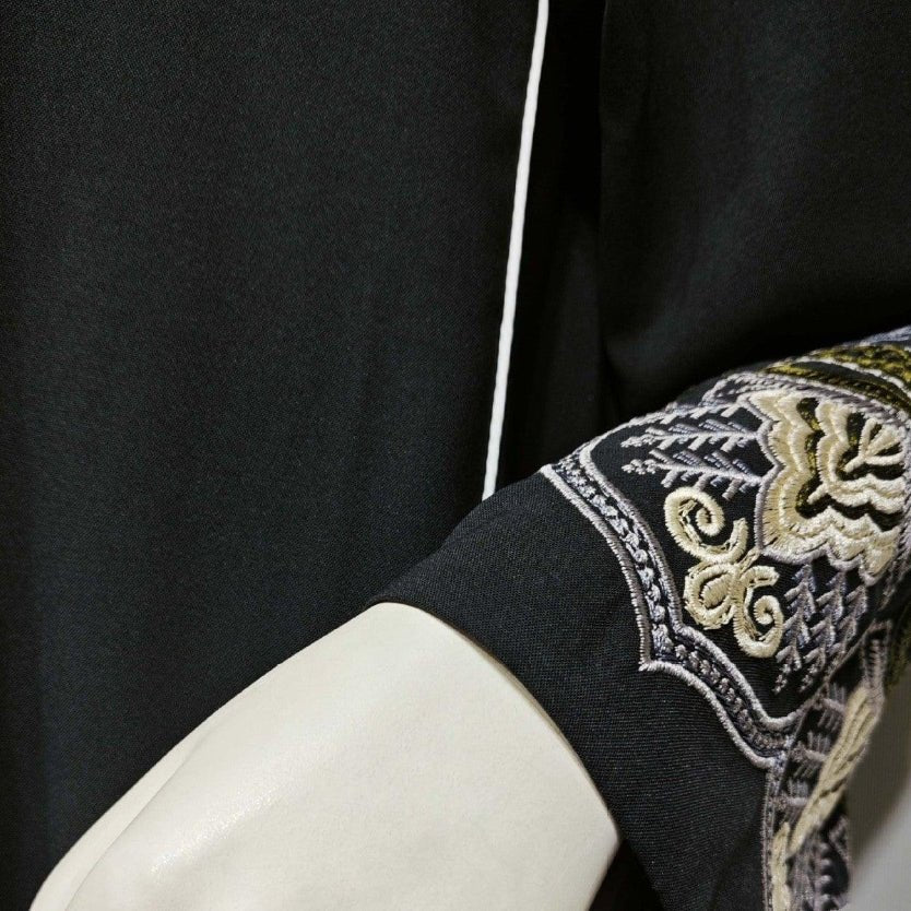 Elegant Embroidered Temperament Open Abaya (MOA062)