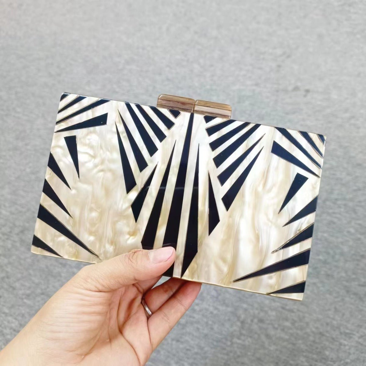 etro Zebra Pattern Dinner Bag Acrylic Shoulder Chain Clutch for Women(MAC255)