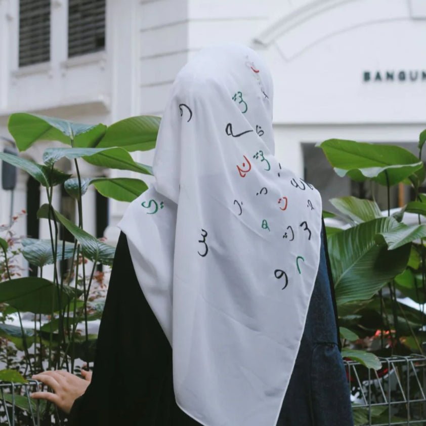 Free Palestine Chiffon Hijab – Cultural Statement Scarf with Arabic Letter Design (MH107)