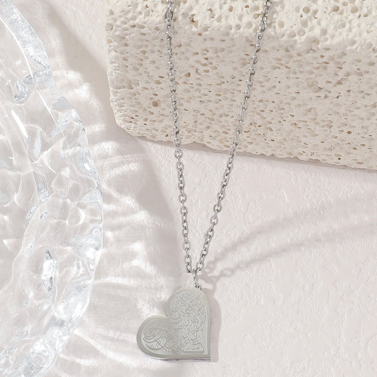 High-End Engraved Love Titanium Steel Necklace (MAC232)(WITH GIFT BOX)
