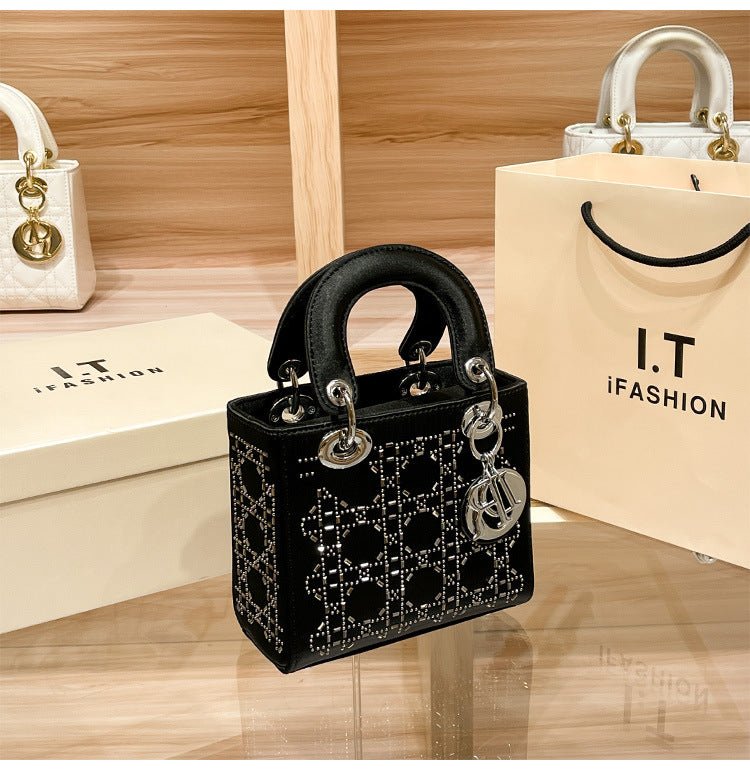 Hot diamond heavy industry high-end satin Princess Diana bag(MAC220)