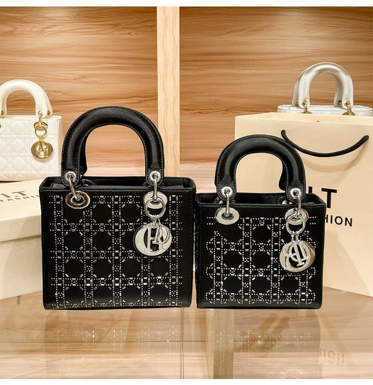 Hot diamond heavy industry high-end satin Princess Diana bag(MAC220)