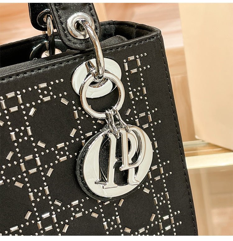Hot diamond heavy industry high-end satin Princess Diana bag(MAC220)