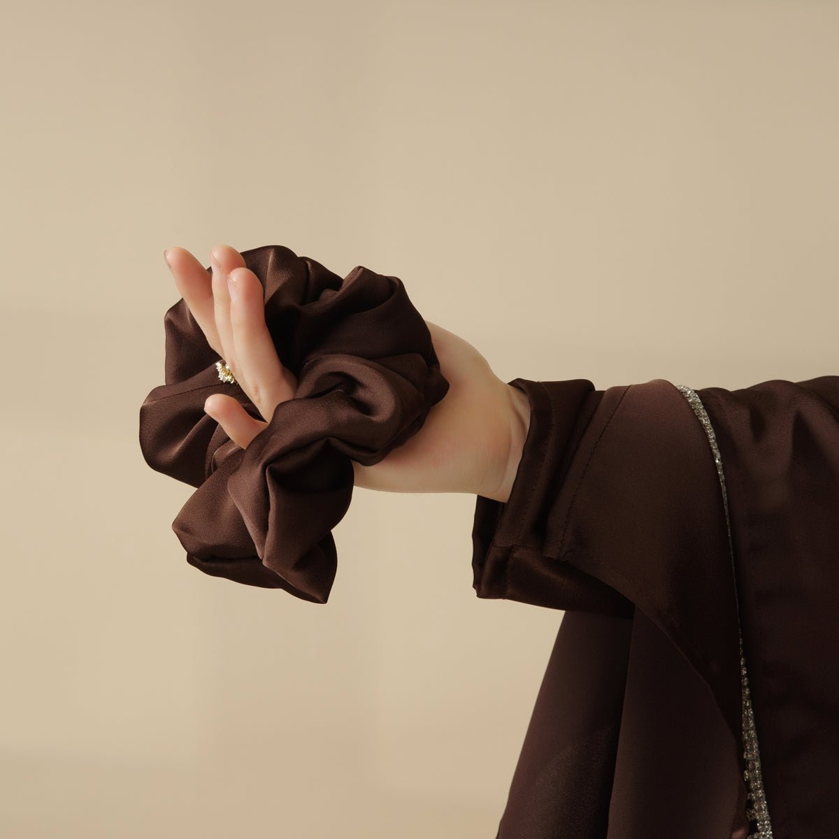Luxury Satin Abaya With Diamond Tassels Belt, 6-Piece Set (MOA041)