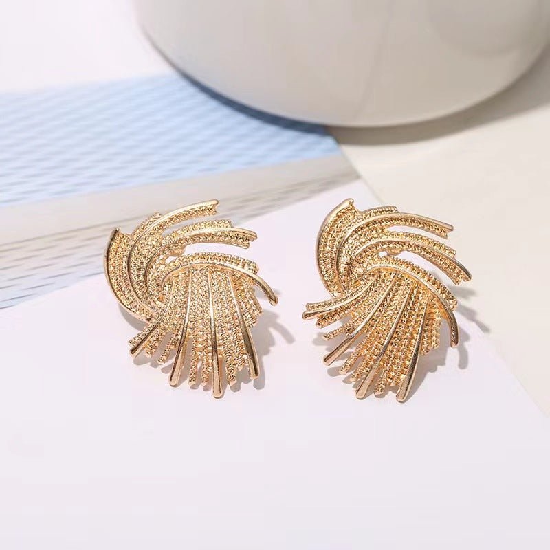 MAC171 High-end And Unique Geometric Metal Earrings