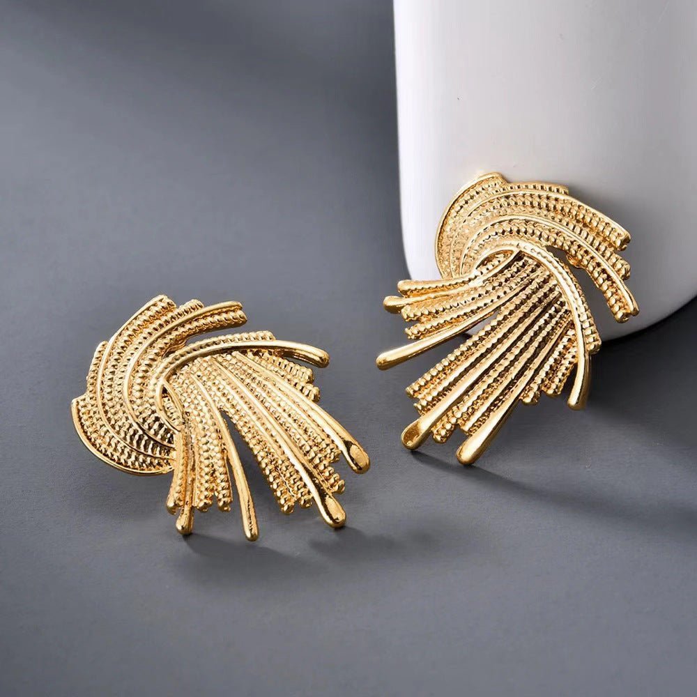 MAC171 High-end And Unique Geometric Metal Earrings