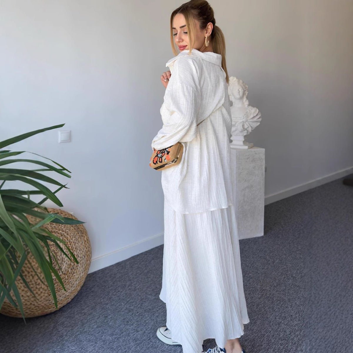 Minimalist White Casual Elegance Wrinkle-Texture Two-Piece Set (MS091)