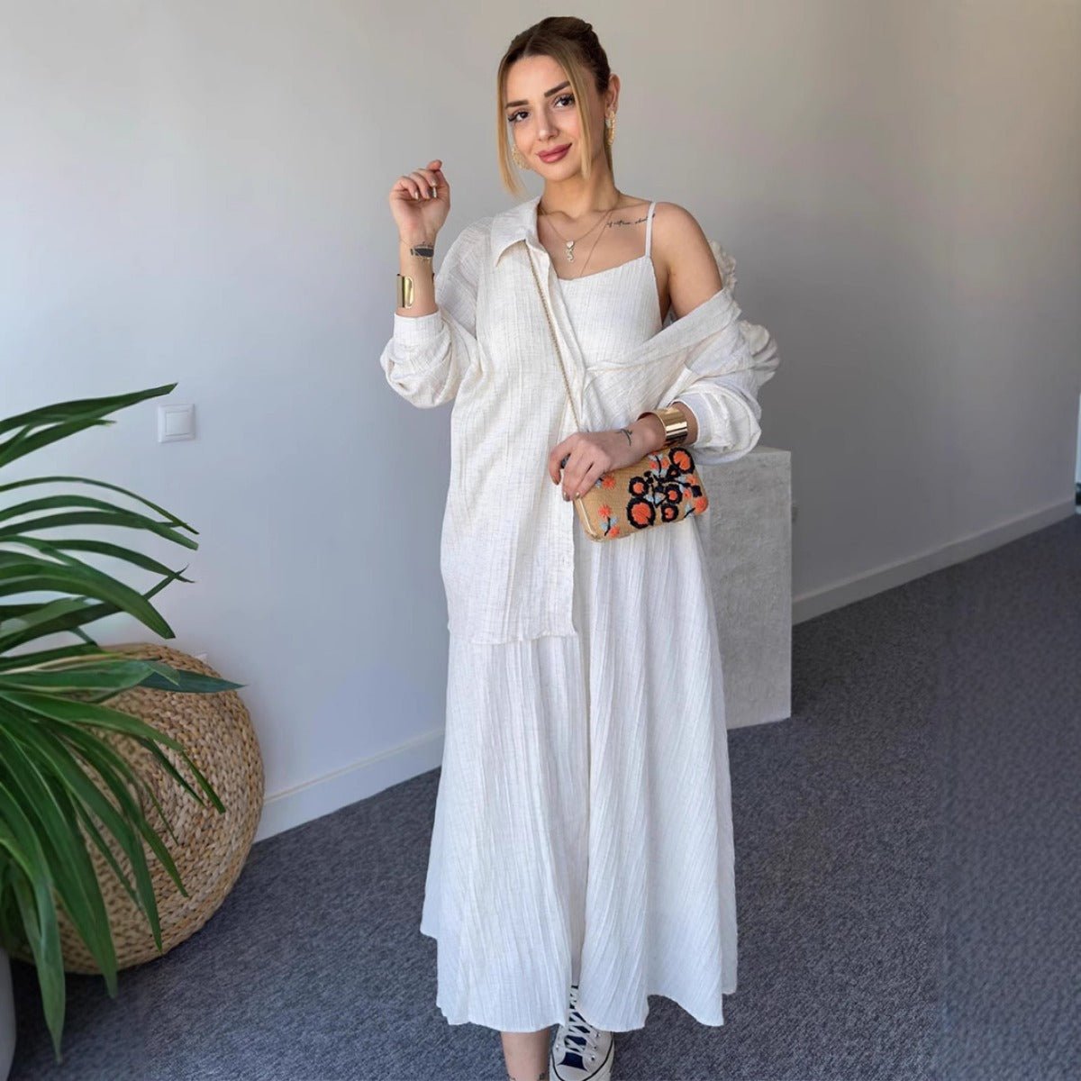 Minimalist White Casual Elegance Wrinkle-Texture Two-Piece Set (MS091)