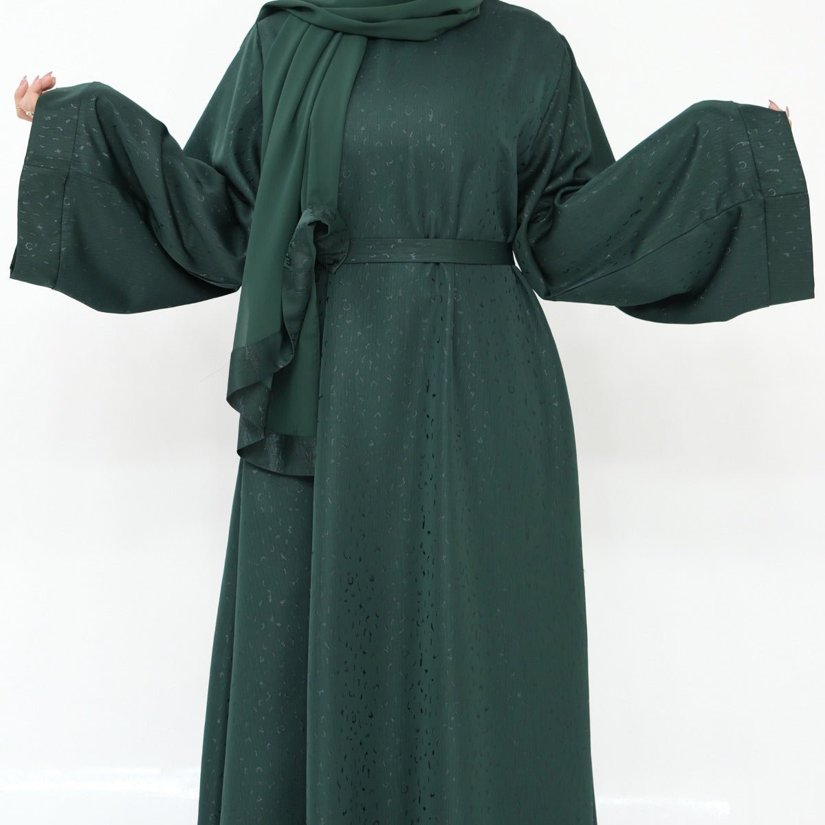 Modest Elegant Solid Color Abaya Robe with Wide Sleeves & Detachable Belt(MA279)