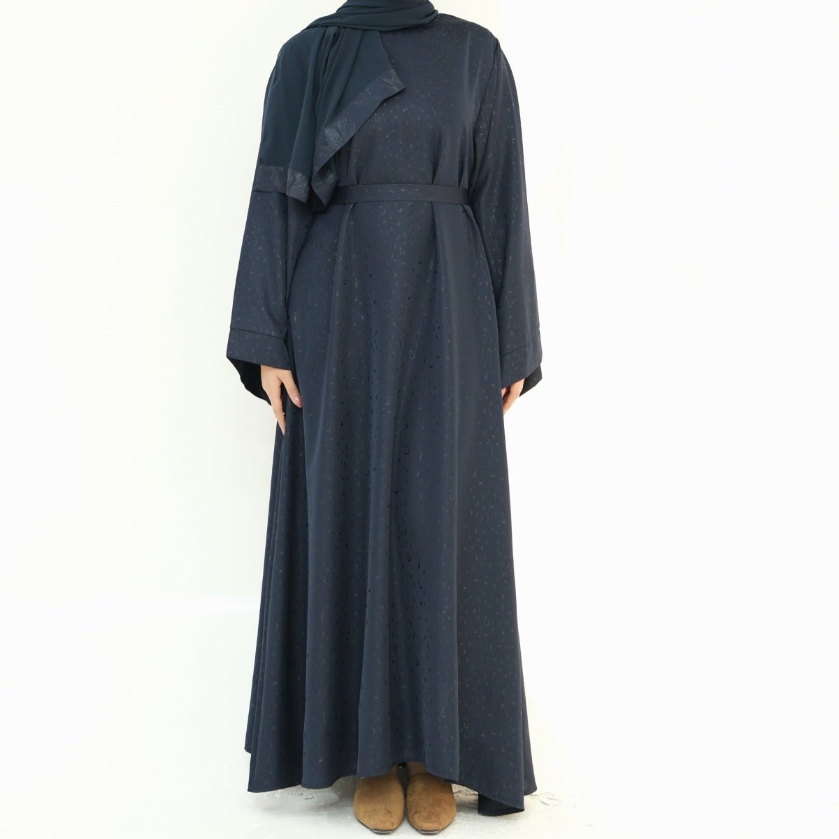 Modest Elegant Solid Color Abaya Robe with Wide Sleeves & Detachable Belt(MA279)
