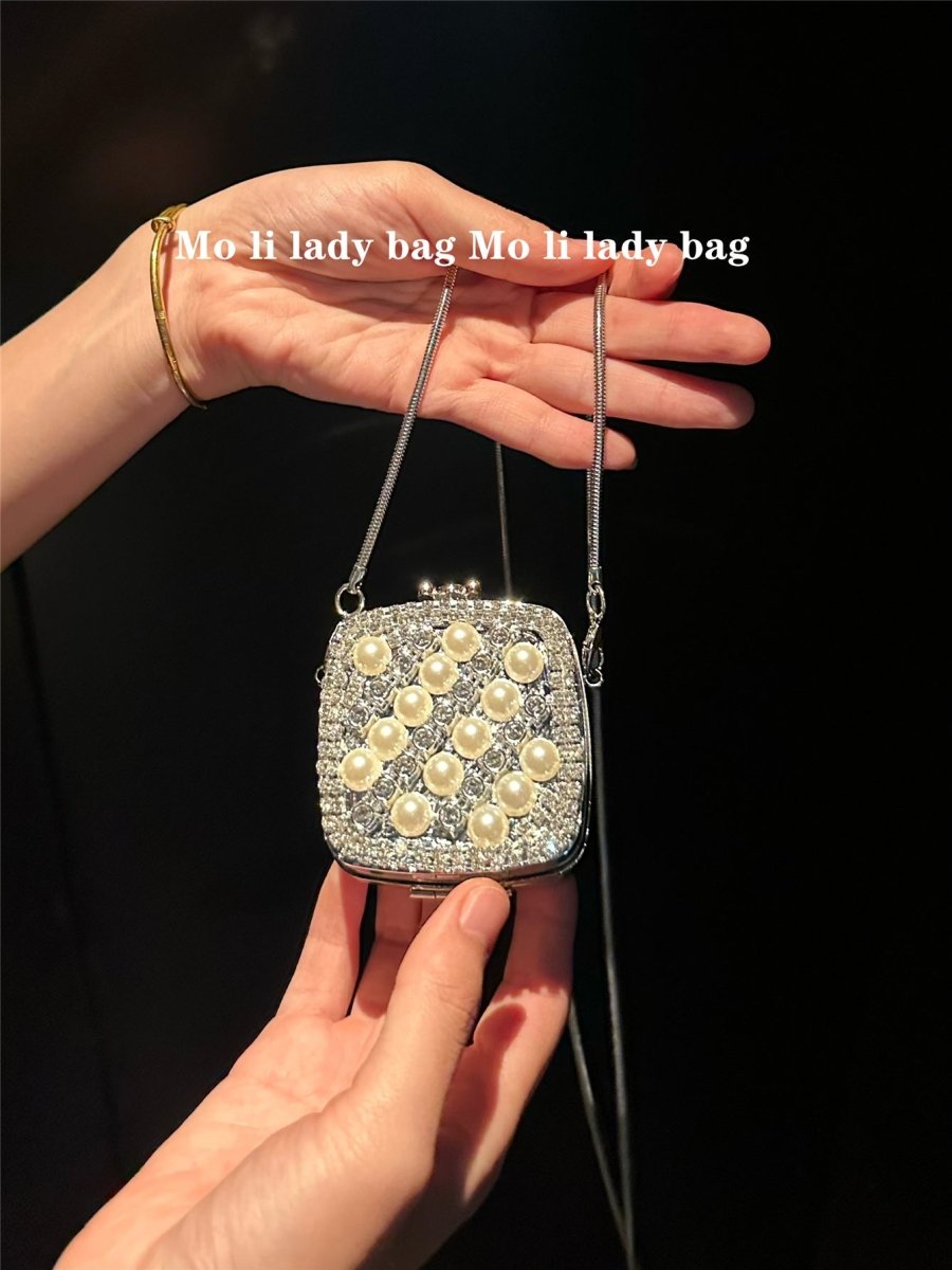 Palm-Sized Diamond Mini Clutch Silver Glamour Gala Bag (MAC281)